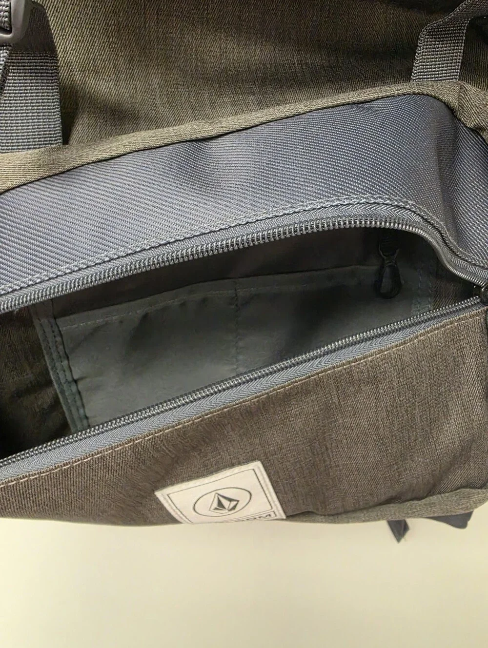 Volcom Woodward Laptop Backpack Mushroom Gray